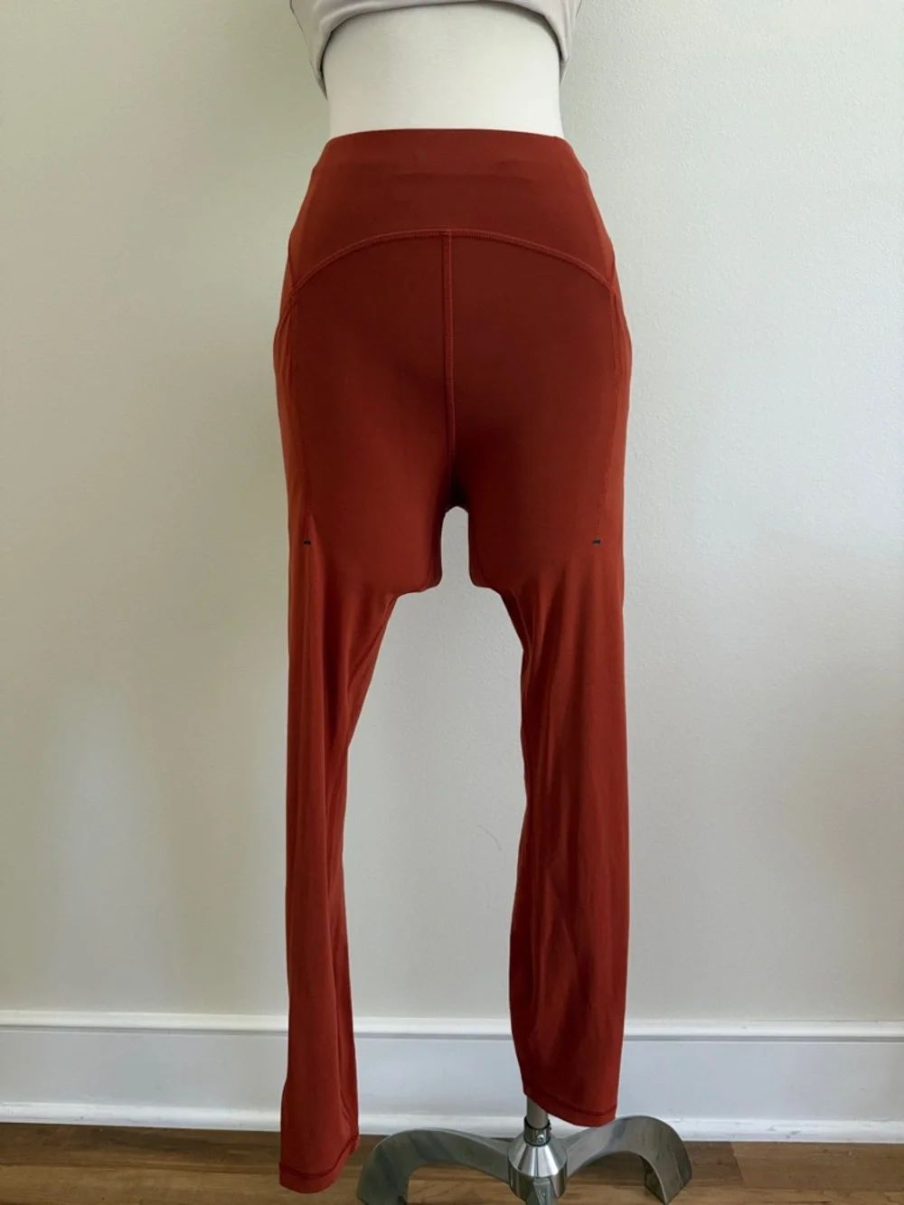 lululemon power-thru high rise tight leggings